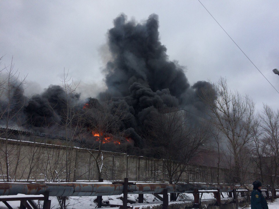 Lwr_F5IRfnQ.jpg Lwr_F5IRfnQ.jpg