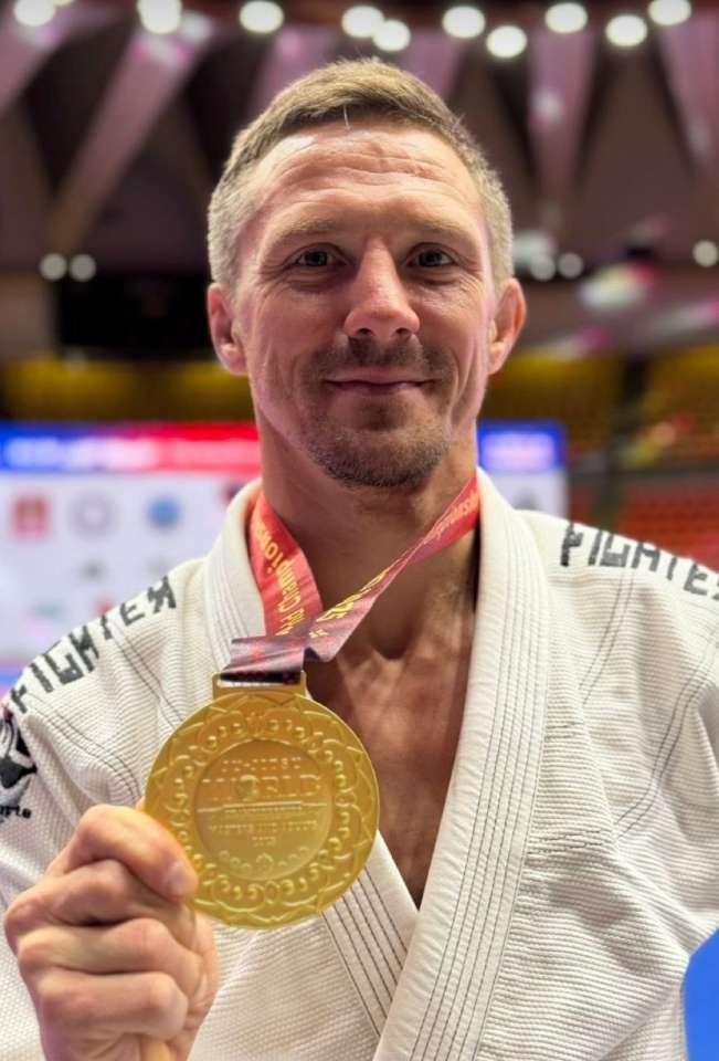 photo_2025-11-13_08-38-49.jpg photo_2025-11-13_08-38-49.jpg