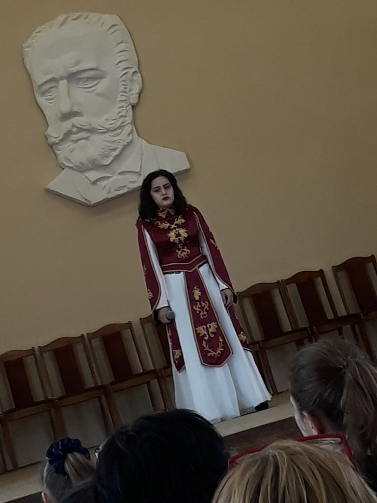 Элиза Галстян.jpg