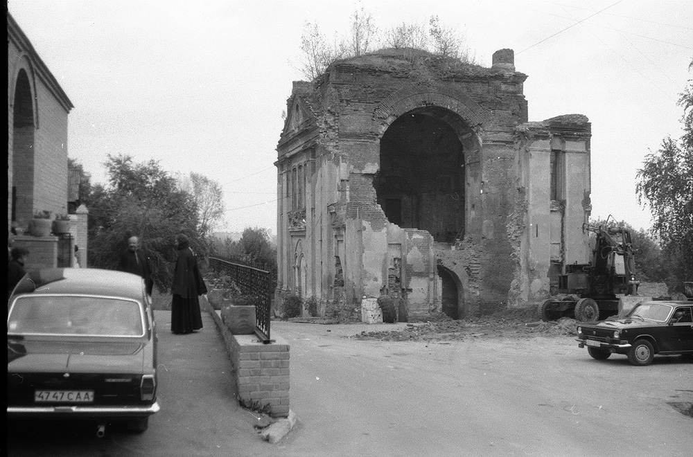 Акатов чб.jpg Акатов чб.jpg