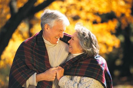 пожилые люди.jpg