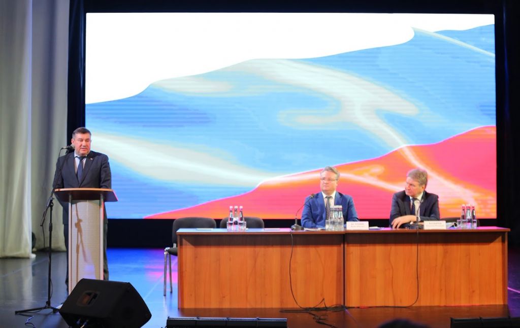 Китаев.jpg Китаев.jpg