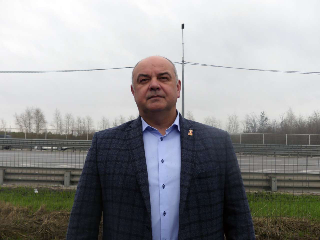 Ершов в кружок.jpg Ершов в кружок.jpg