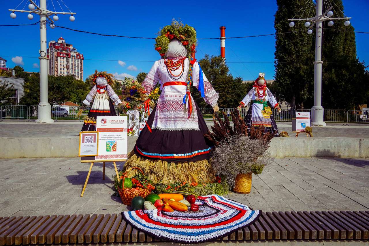 DSC09472 (1).jpg DSC09472 (1).jpg