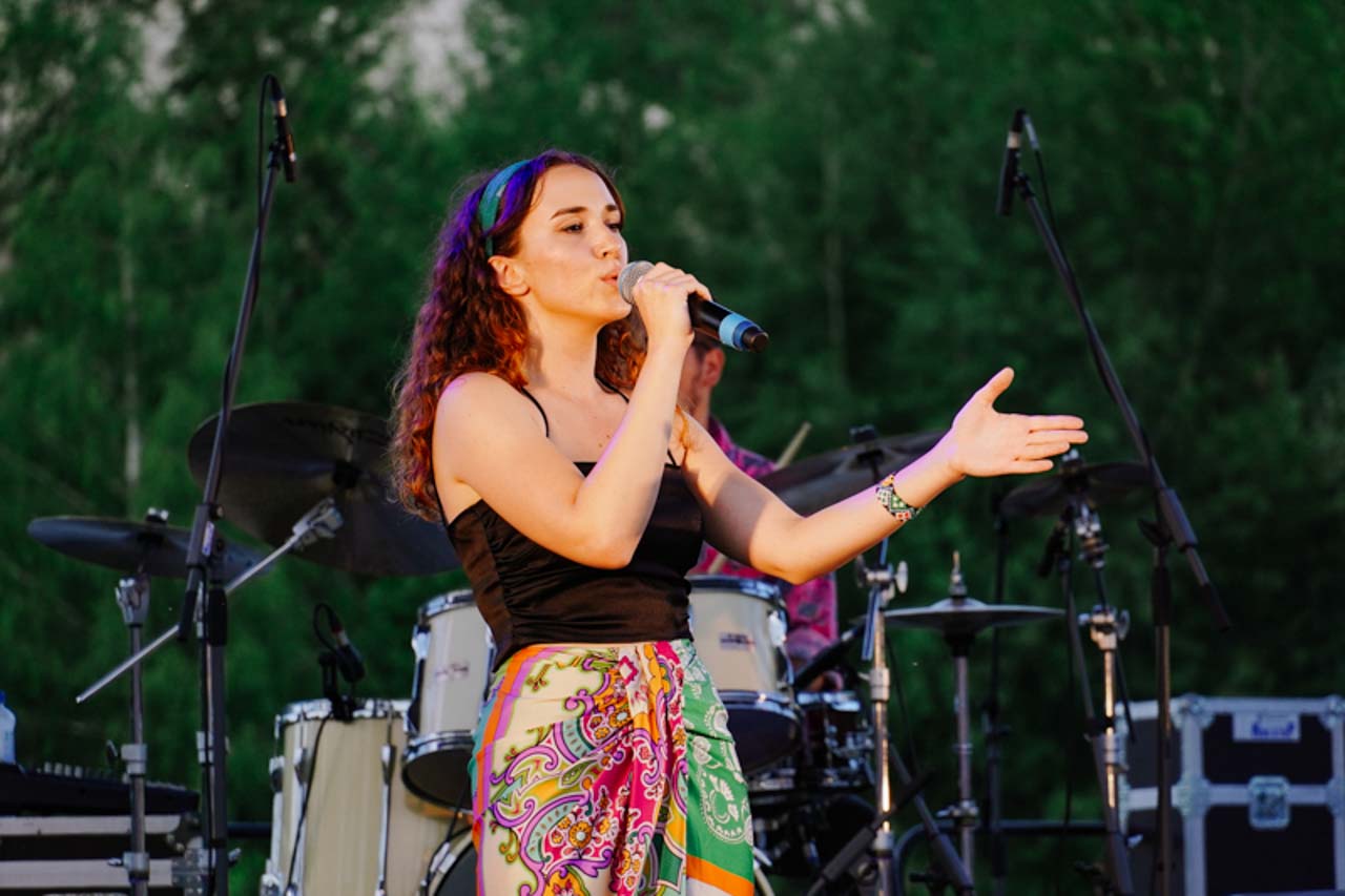 музыка мира белый колодец лето фото ермакова (51).jpg