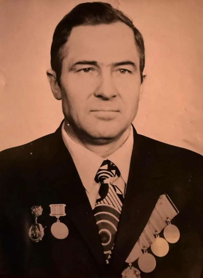 граж.jpg граж.jpg