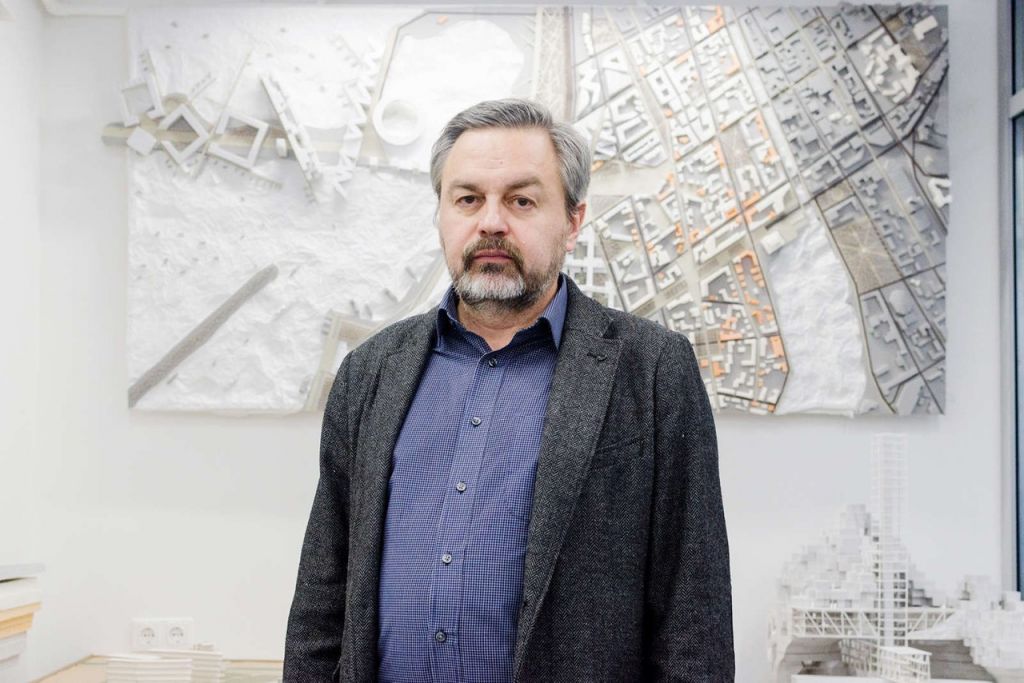 лектор храмы.jpg