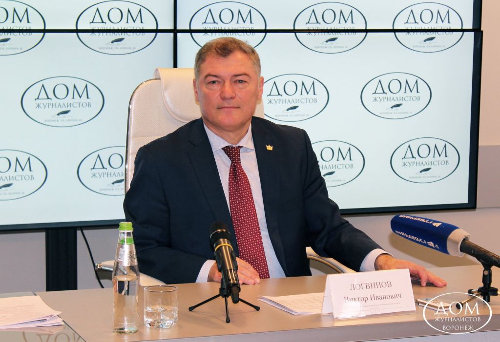 Логвинов.jpg