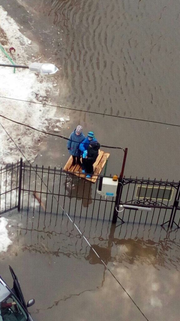 на плоту-1.jpg