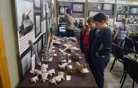 музей на столе.JPG