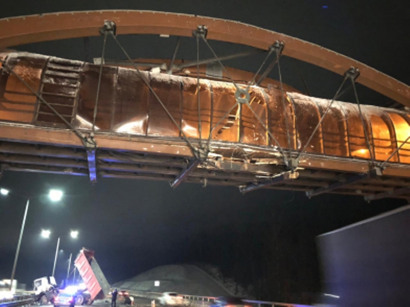 PHOTO-2018-12-05-17-58-46-392xx294.jpg PHOTO-2018-12-05-17-58-46-392xx294.jpg