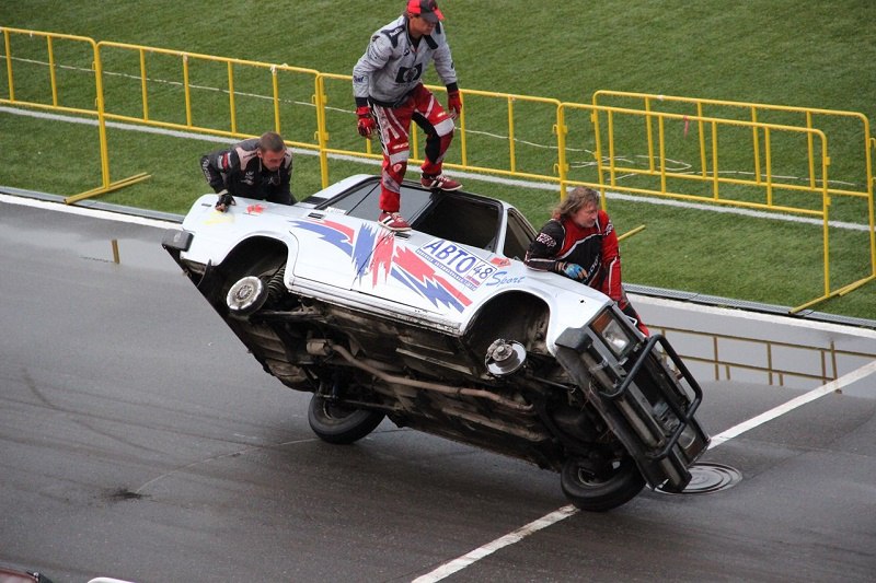 каскадеры-2.jpg каскадеры-2.jpg