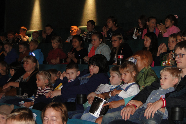 зрители.jpg зрители.jpg