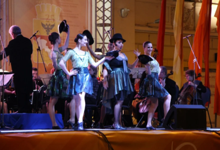 Маэстро Дунаевский.PNG