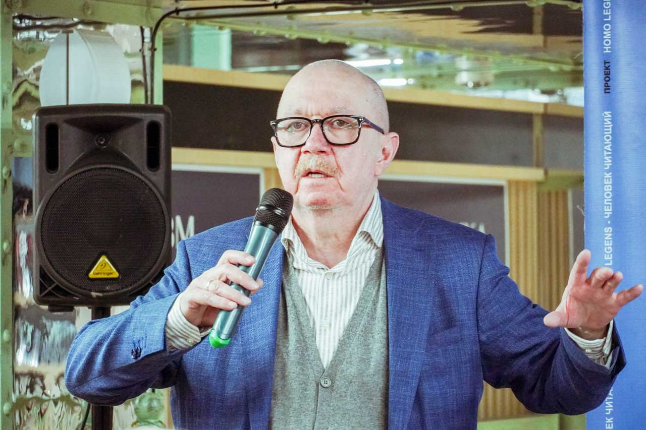 DSC02642-2.jpg DSC02642-2.jpg