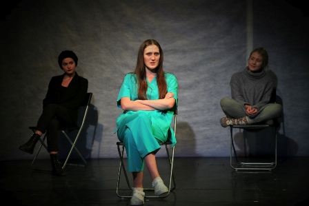 Докум. театр.jpg