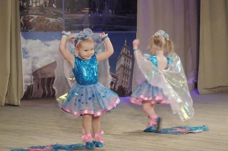 Весеняя карусель.JPG