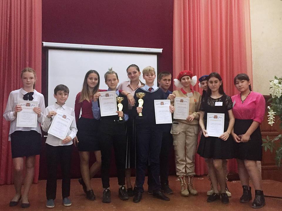 В Ленинском районе школьники совершенствовали лидерские качества