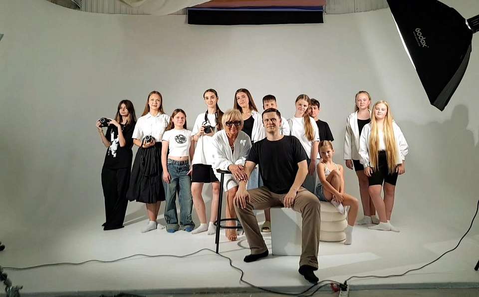 Продолжаются занятия в фотошколе «Вспышка» в Коминтерновском районе