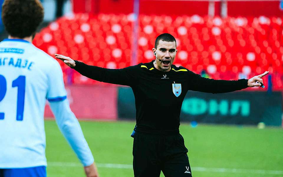 Никита Новиков будет судить игру воронежского «Факела» на уфимском поле