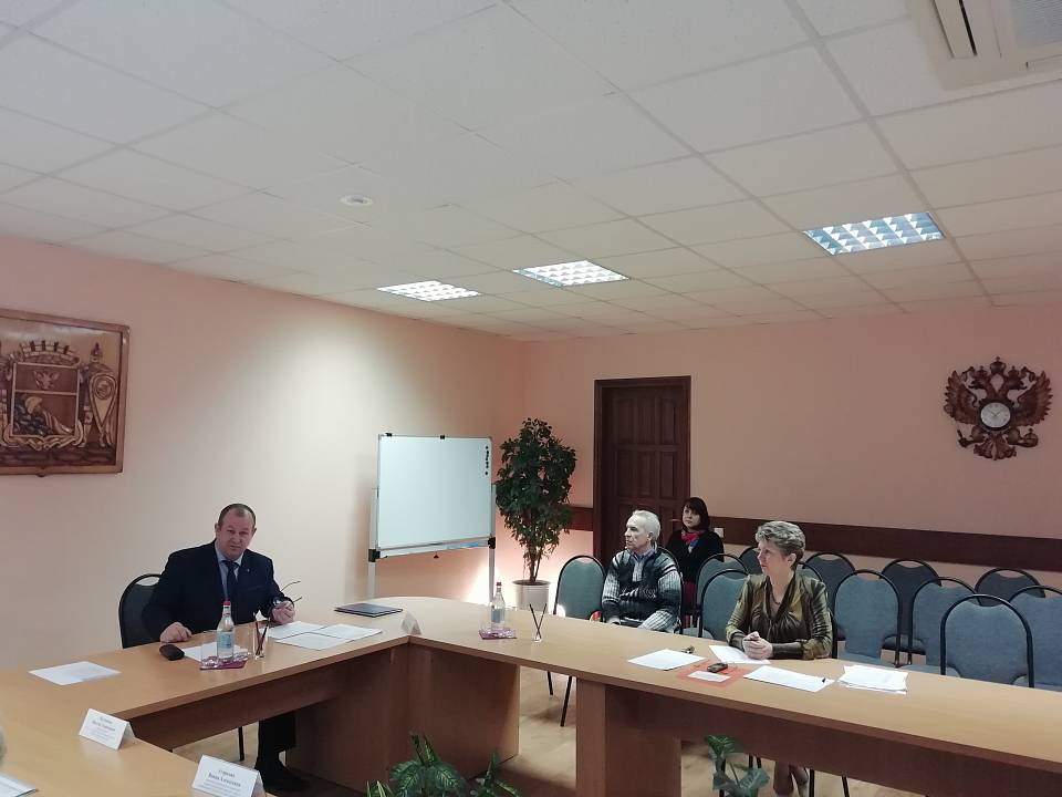 В Коминтерновском районе прошел прием руководителя                 управления лесного хозяйства области