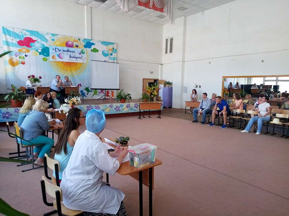     В Коминтерновском районе прошли занятия по развертыванию пункта временного размещения