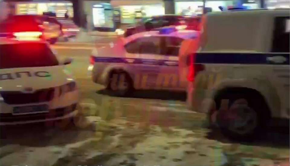 Ограбление банка или хулиганский взрыв петарды напугали воронежцев