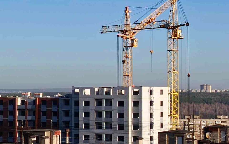 Застройщик из Воронежа приговорён к обязательным работам за обман дольщиков на 30 млн