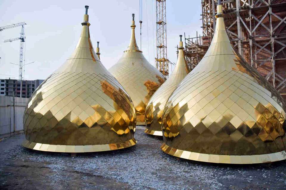 Сенатор Сергей Лукин: «Уже на стадии проектирования новых микрорайонов строители должны решить, есть ли здесь потребность в храме, и задуматься о его создании»