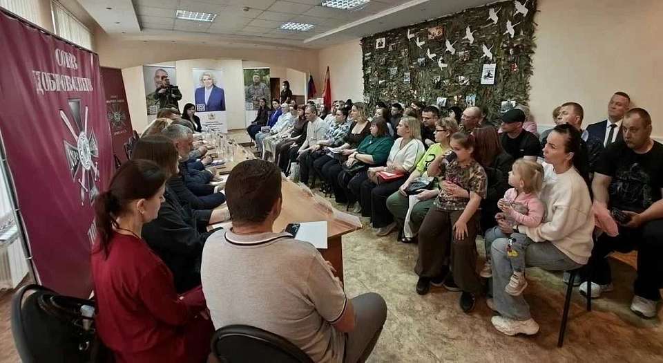В Коминтерновском районе помогают бойцам СВО