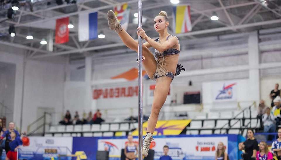 Из-за цвета нижнего белья медаль не получила воронежская спортсменка в Будапеште