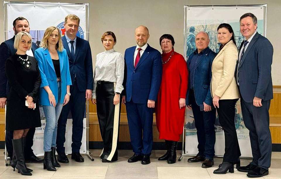 Команда Коминтерновского района приняла участие в квесте по избирательному праву