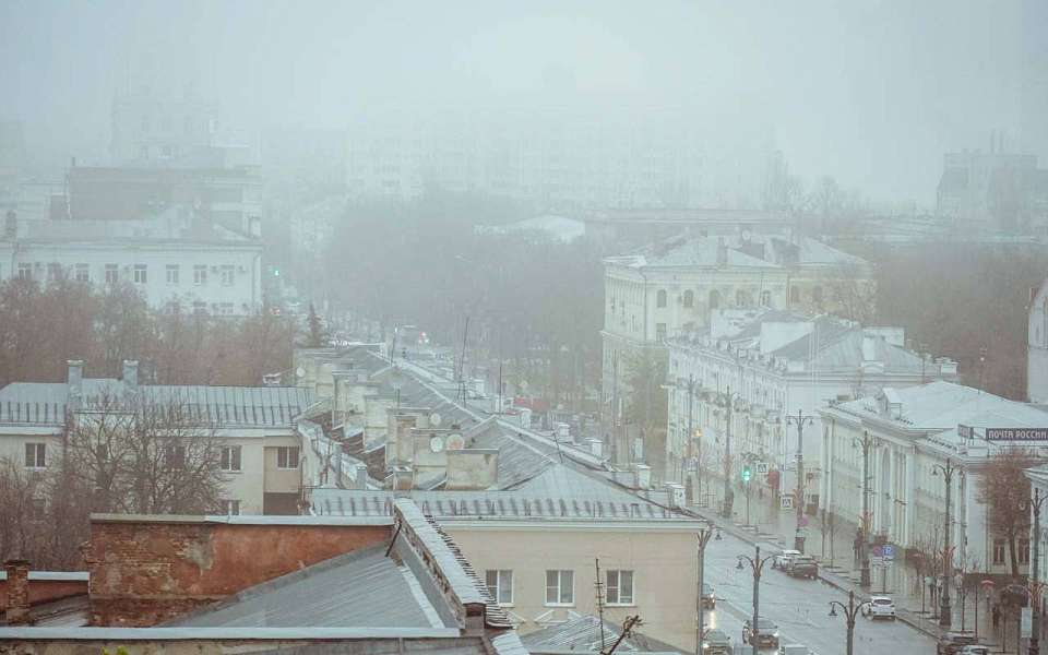 Воронежцев предупредили об опасном погодном явлении