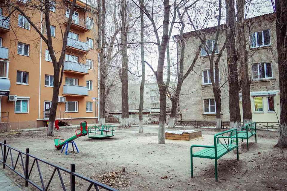 Стрельба с балкона в Воронеже попала на видео