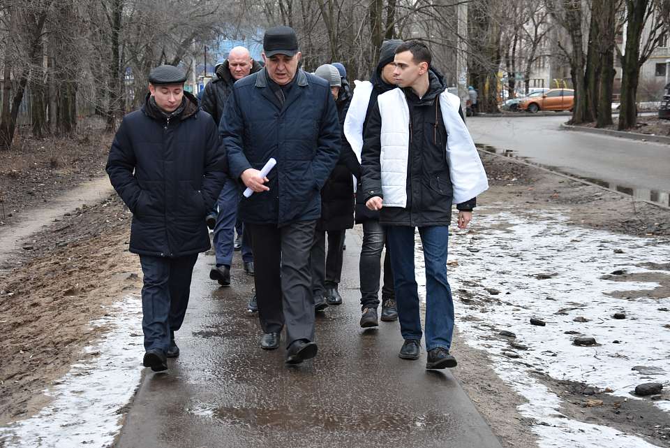 В Железнодорожном районе прошло совещание по организации пешеходных переходов у школы № 52