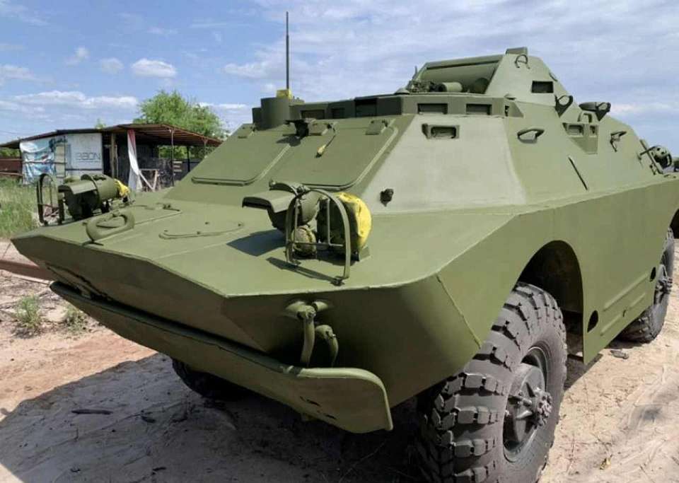 Бронемашину хотят продать в Воронеже за 3 млн рублей