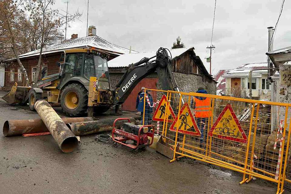 «Квадра» пообещала полностью возместить ущерб владельцу провалившегося под грунт авто