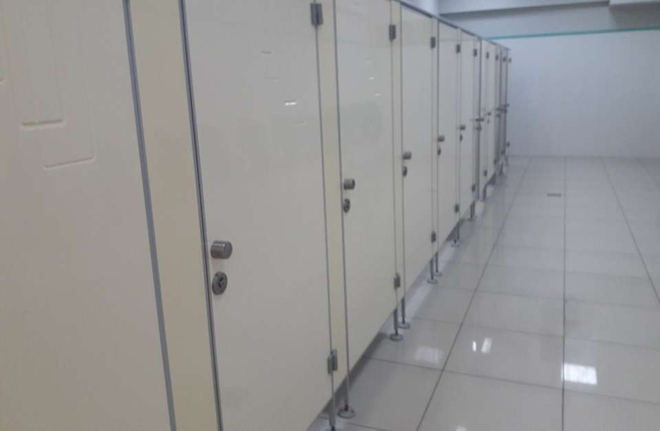 Миллион выделен на ремонт туалетов и раздевалок воронежского Лестеха