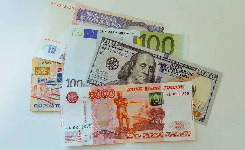 На 40% снизилось количество фальшивых денег в Воронежской области