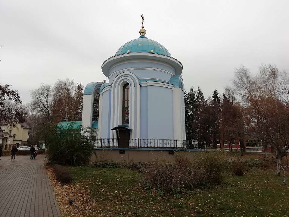В Коминтерновском районе почтили память военнослужащих, погибших в мирное время