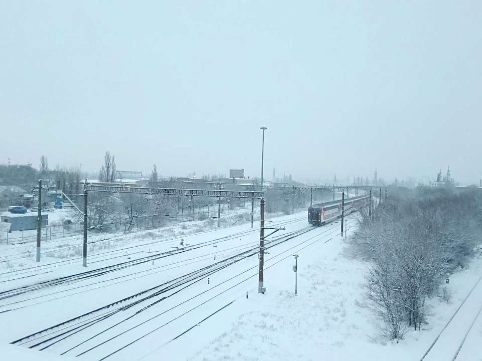 Задерживаются пять поездов «Таврия», следующих через Воронежскую область 