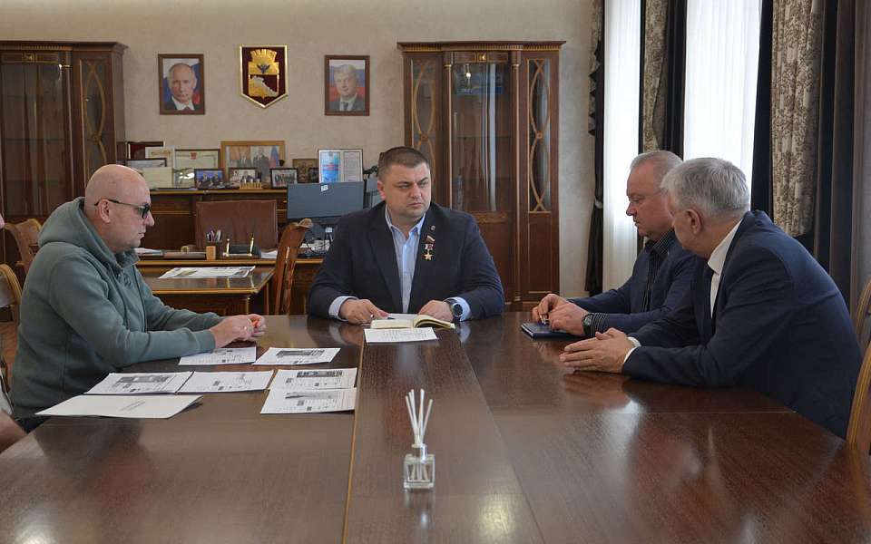 Груз помощи для участников СВО сформировали в городской думе Воронежа