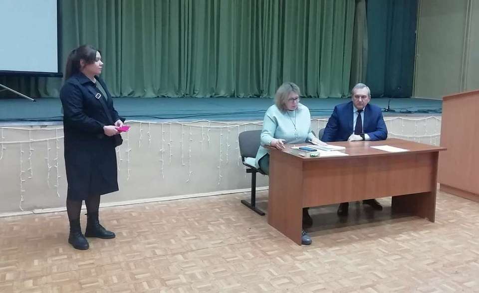 В Коминтерновском районе подвели итоги работы комиссии по делам несовершеннолетних за 1 квартал