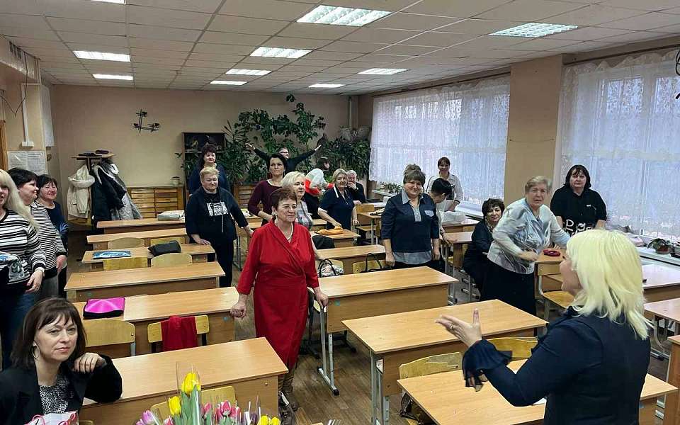 В Коминтерновском районе поздравили уличкомов