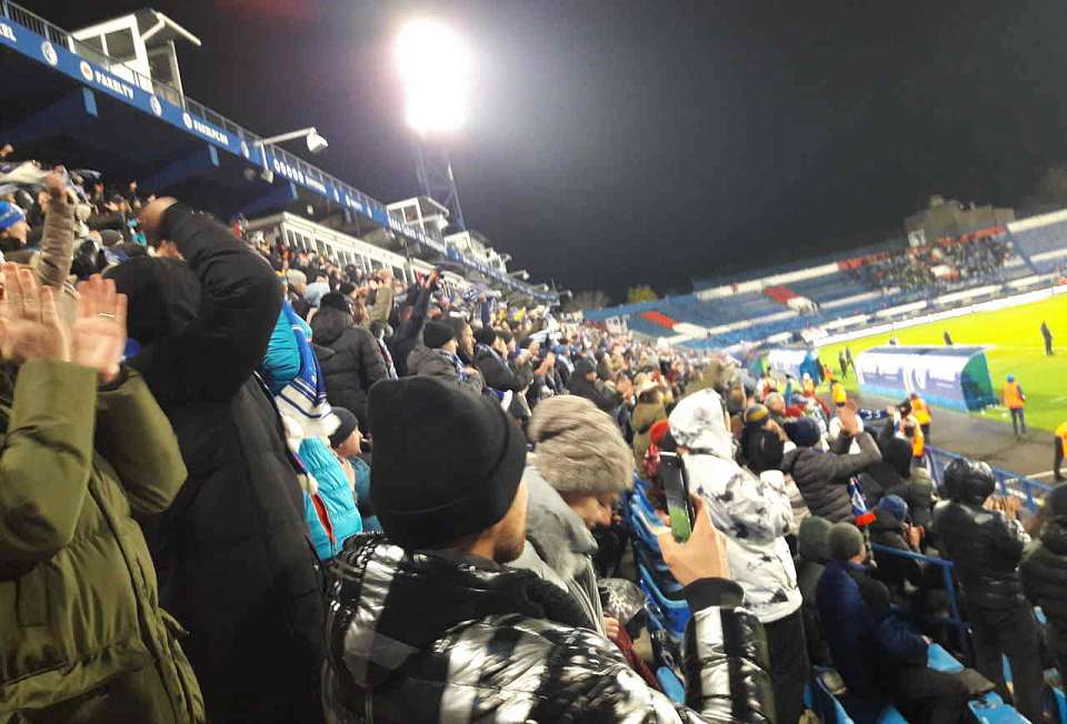 За громкие сомнения фанатов в ориентации арбитра воронежский «Факел» заплатит 30 тыс. рублей