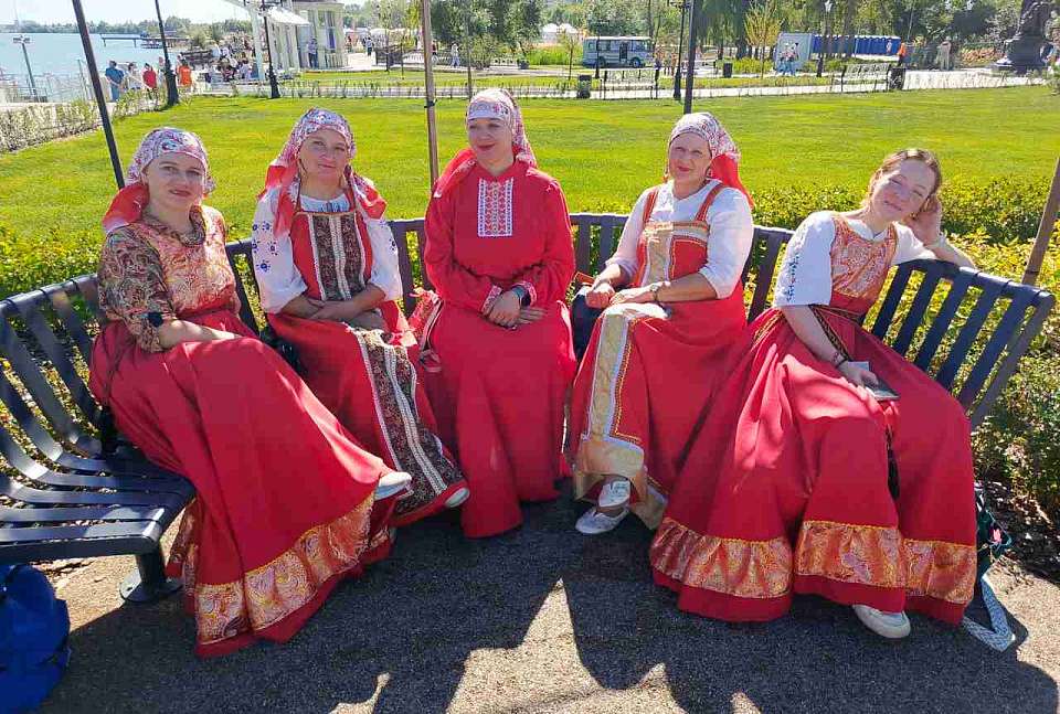 Воронежцам представили афишу праздничных мероприятий в городских парках и скверах