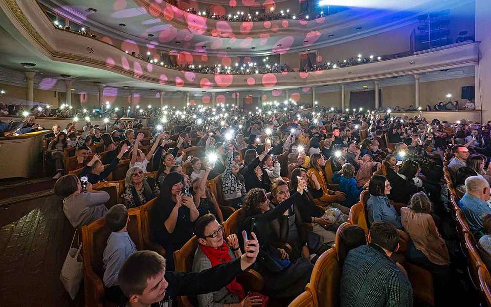 Воронежский зритель восторженно принял «Бременских музыкантов»