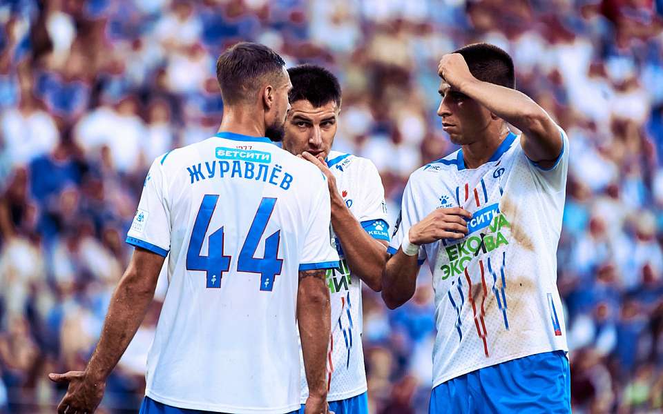 Третью подряд победу со счетом 1:0 одержал воронежский «Факел»