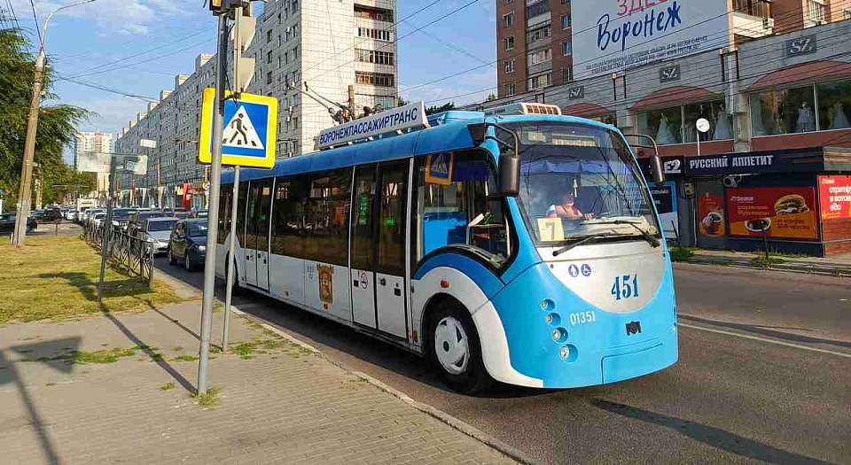 В Воронеже возобновили движение двух троллейбусных маршрутов