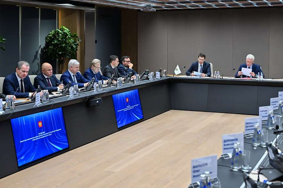 О мерах поддержки ответственного бизнеса рассказал губернатор Воронежской области